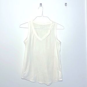 Denver Hayes White V-Neck Woman’s Top